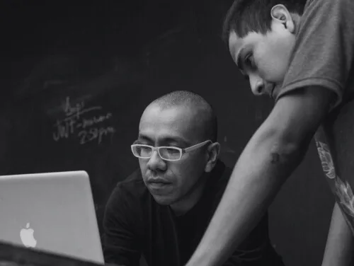 The story behind the project - 爱游戏11